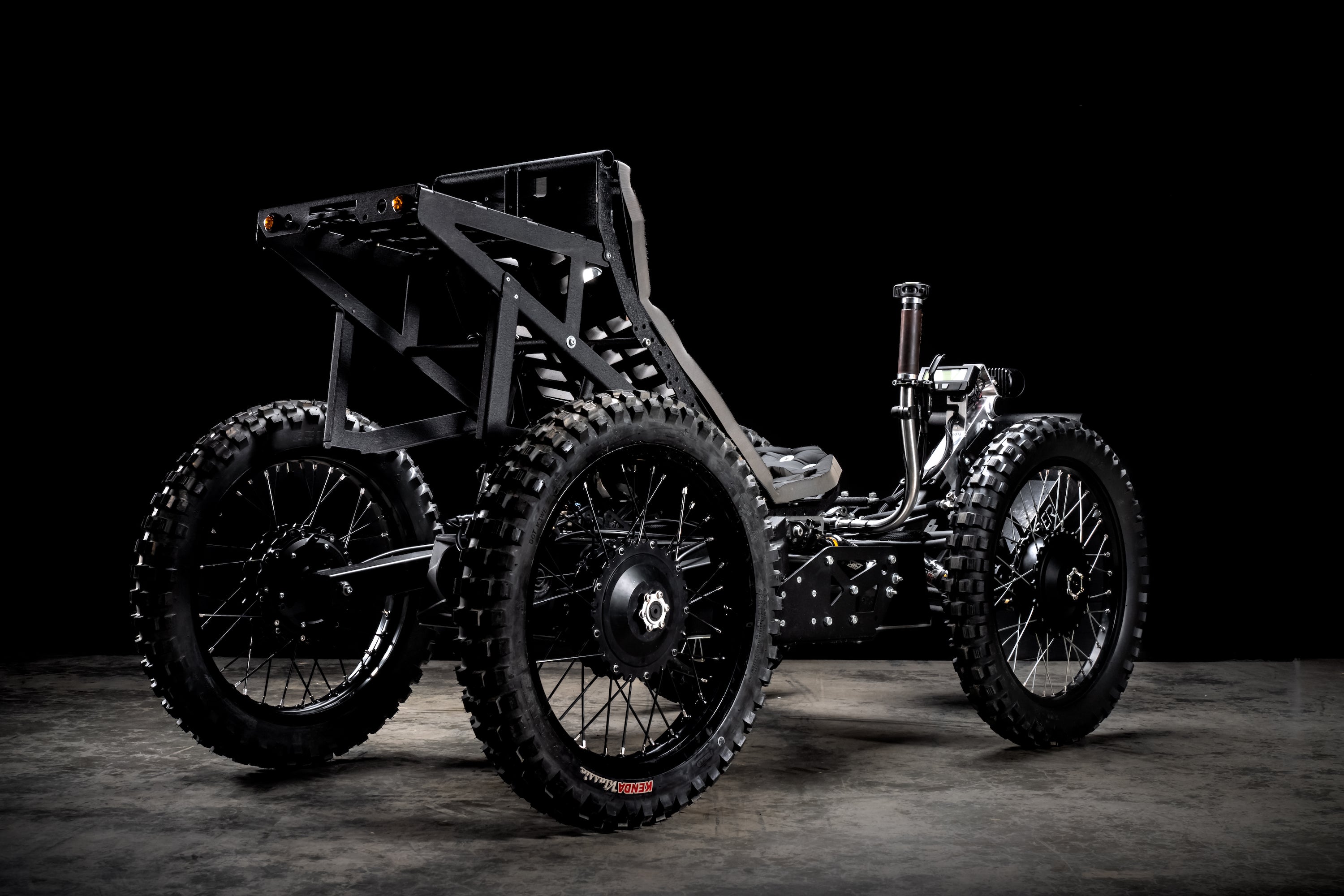 Coyote (Extreme Off-Road) | All Electric (A)