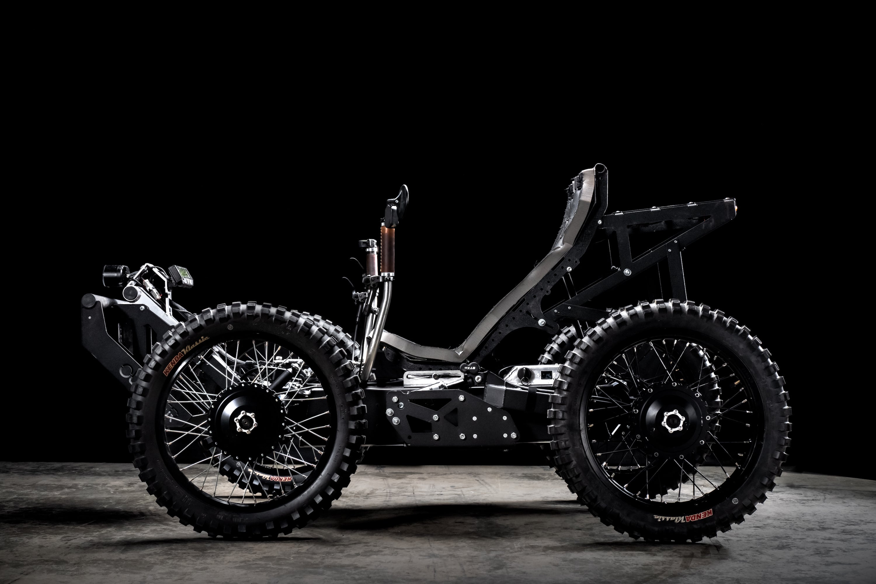 Coyote (Extreme Off-Road) | All Electric (A)